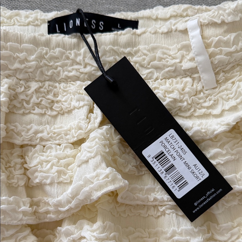 Lioness Cream Layered Ruffle Skirt - Picture 2 of 4